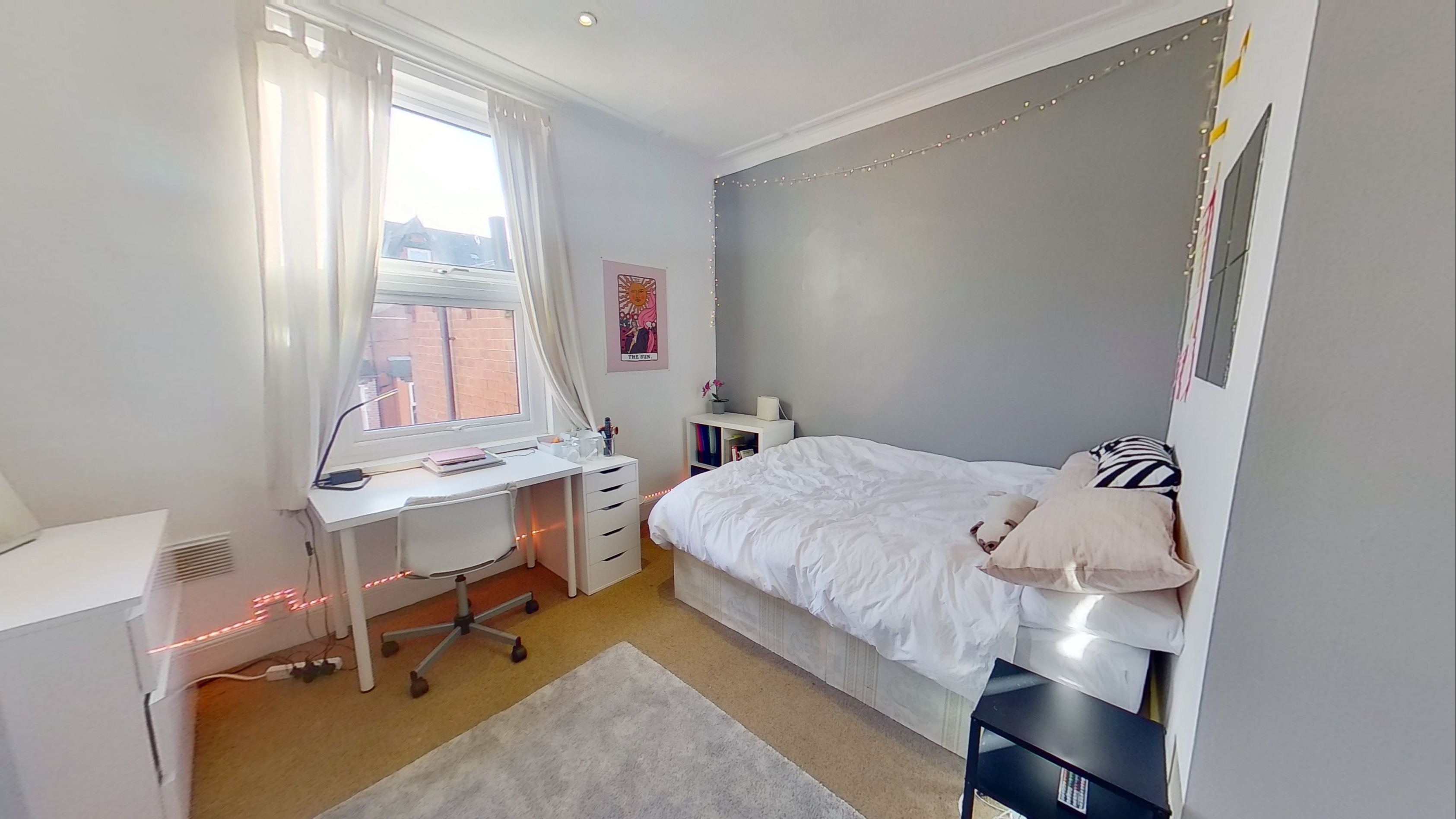 Brudenell Road, Hyde Park